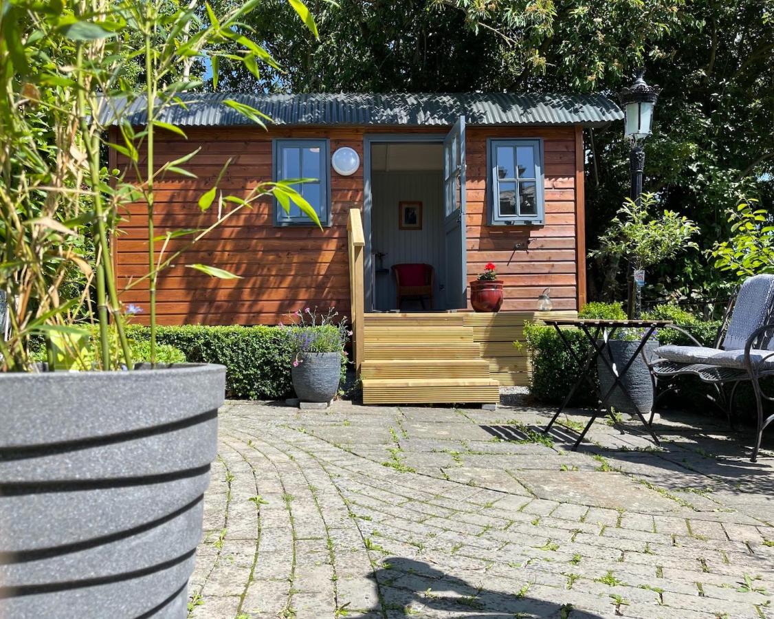 Lilac Hut Shepherds Hut Kilkenny Dış mekan fotoğraf